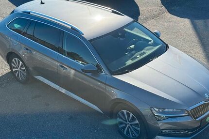 Skoda Superb 64.300 km 25.900 &euro; Schwabach 91126