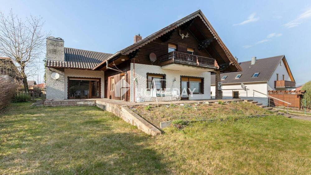 Mehrfamilienhaus, Wohnhaus Nittenau - 8 Zimmer, 257 m&sup2;, 445.000&euro; | Angebot:26389329