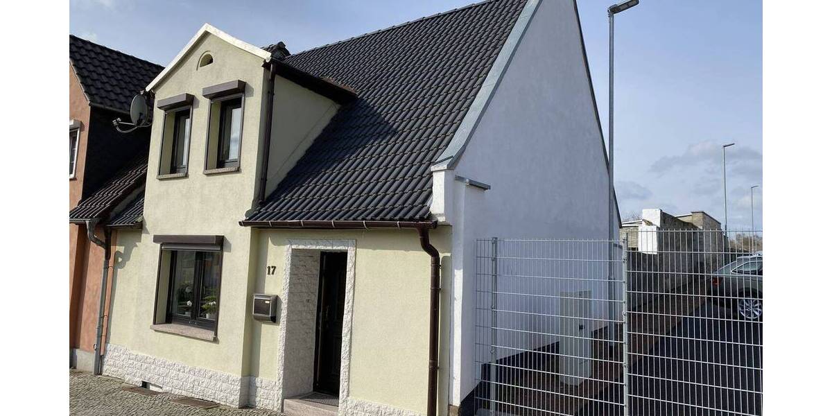 Reihenendhaus Bernburg - 3 Zimmer, 110 m&sup2;, 120.000&euro; | Angebot:26105448