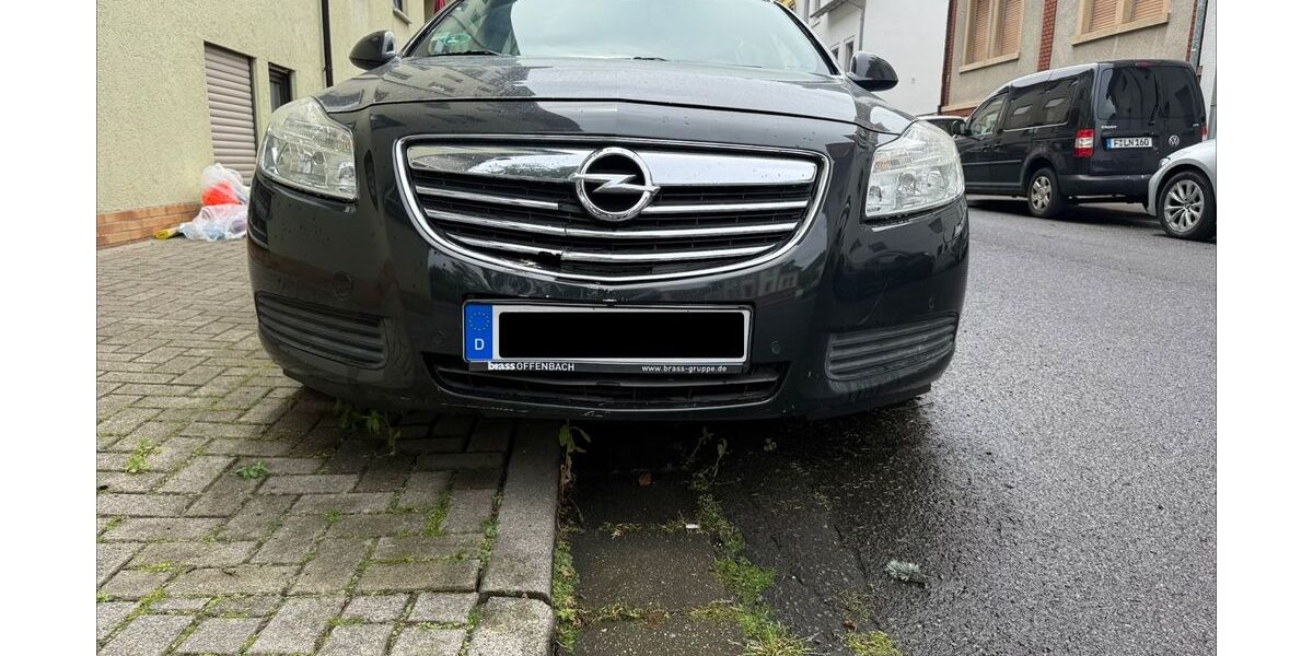 Opel Insignia 313.000 km 2.000 &euro; Obertshausen 63179