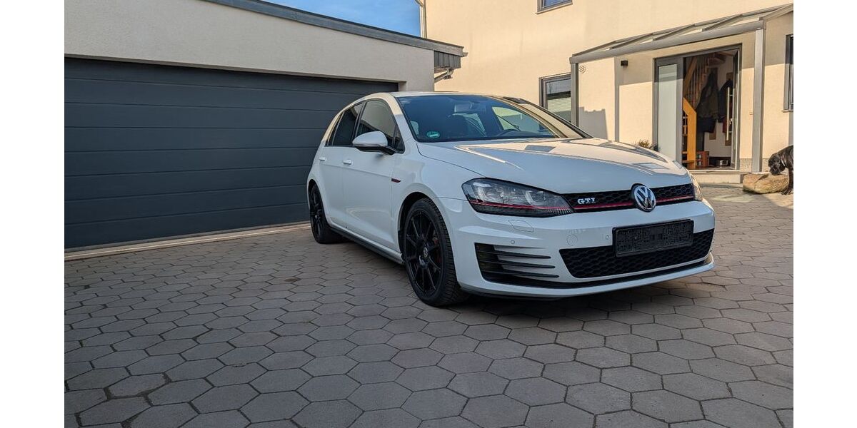 VW Golf 89.776 km 17.200 &euro; Wolmirstedt 39326