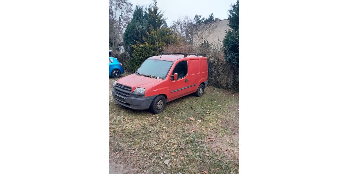 Fiat Doblo 157.000 km 1.000 &euro; Wildau 15745