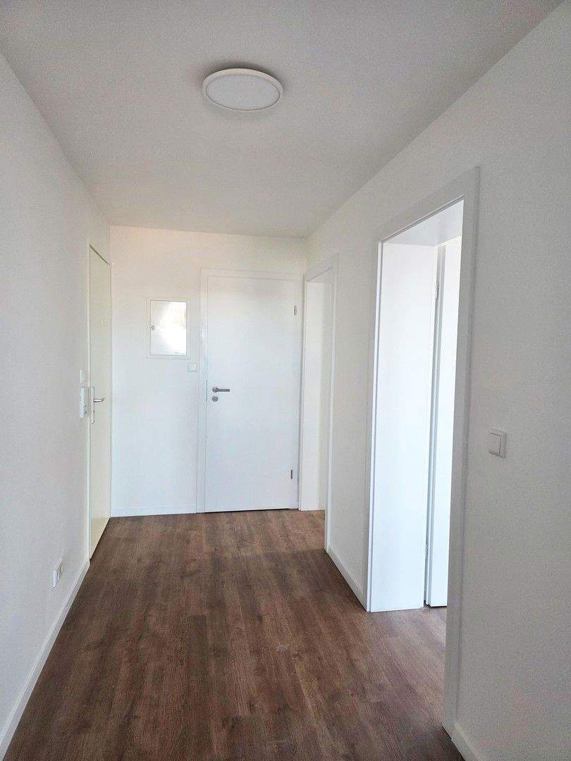 2 Zimmer Wohnung in Fürth komplett renoviert mit Balkon zentrale Lage in Fürth PROVISIONSFREI 2 zimmer