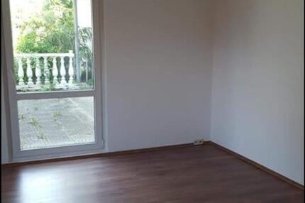 2,5 Zimmer ,48qm, RT-Sondelfingen, EG, Terrasse, provisionsfrei