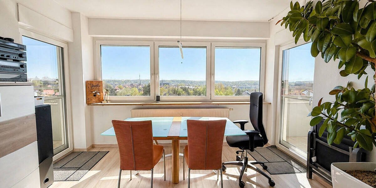 Etagenwohnung Ansbach - 4 Zimmer, 105 m&sup2;, 329.000&euro; | Angebot:26703000