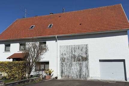 Haus Burladingen / Salmendingen Salmendingen - 8 Zimmer, 154 m&sup2;, 275.000&euro; | Angebot:26262377