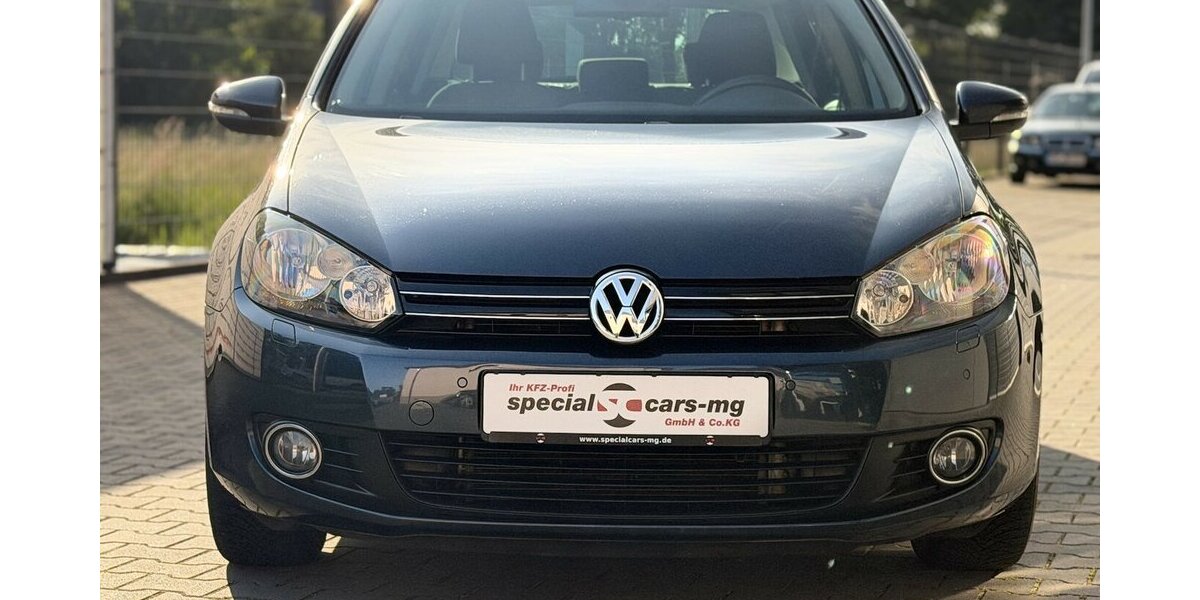 VW Golf ´Team´ / Automatik / Klima / Sitzheizung 100.000 km 9.900 &euro; Mönchengladbach 41066