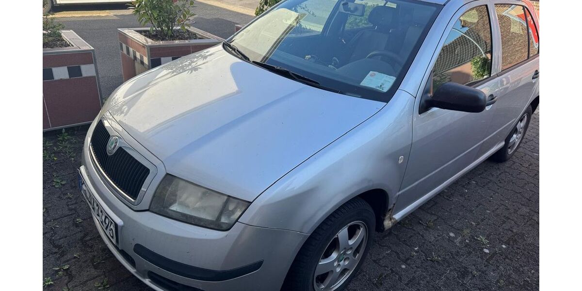 Skoda Fabia 242.000 km 600 &euro; Köln 50678