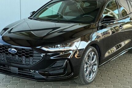 Ford Focus 4.000 km 28.480 &euro; Flensburg 24941