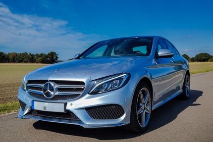 Mercedes-Benz C 250 199.000 km 17.490 &euro; Hollenstedt 21279