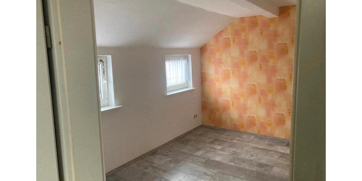 Etagenwohnung Penkun - 3 Zimmer, 88 m&sup2;, 650&euro; | Angebot:25375206