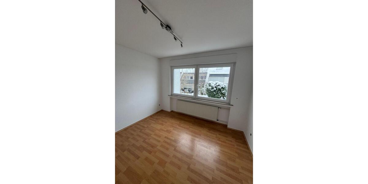 Großzügiges Reihenmittelhaus zur Miete in Iserlohn-Dördel 4 zimmer