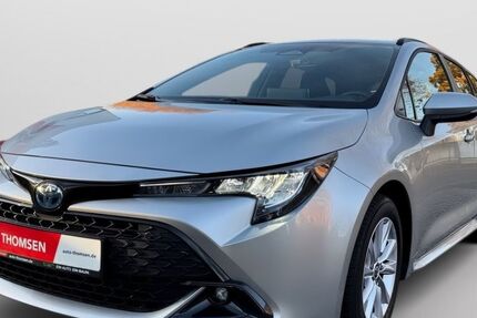 Toyota Corolla 20.741 km 26.285 &euro; Itzehoe 25524