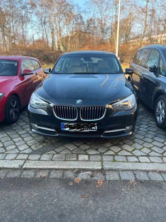 BMW 530 Gran Turismo 158.000 km 12.450 € Nürnberg 90439