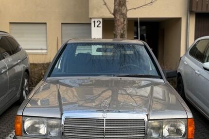 Mercedes-Benz 190 166.000 km 6.390 &euro; Weingarten 88250