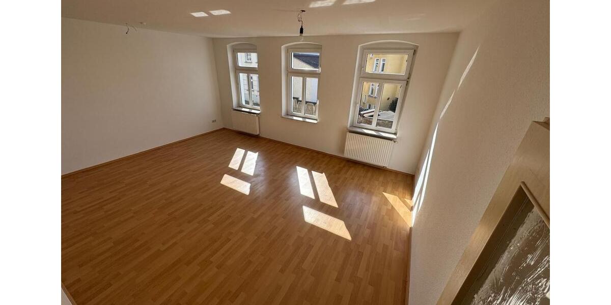 Etagenwohnung Gera Debschwitz - 3 Zimmer, 80 m&sup2;, 560&euro; | Angebot:26380197