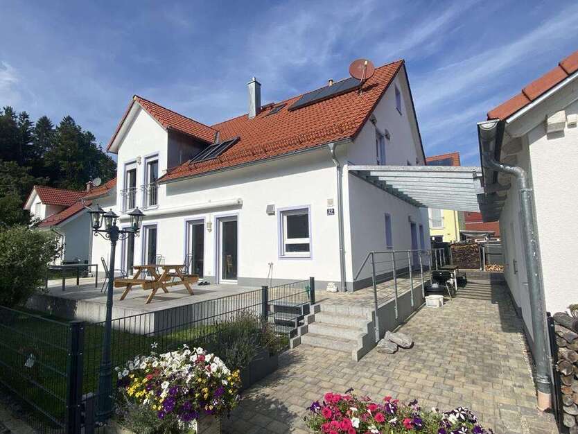 Wohnung zum Mieten in Moosburg 1.200 € 103 m²