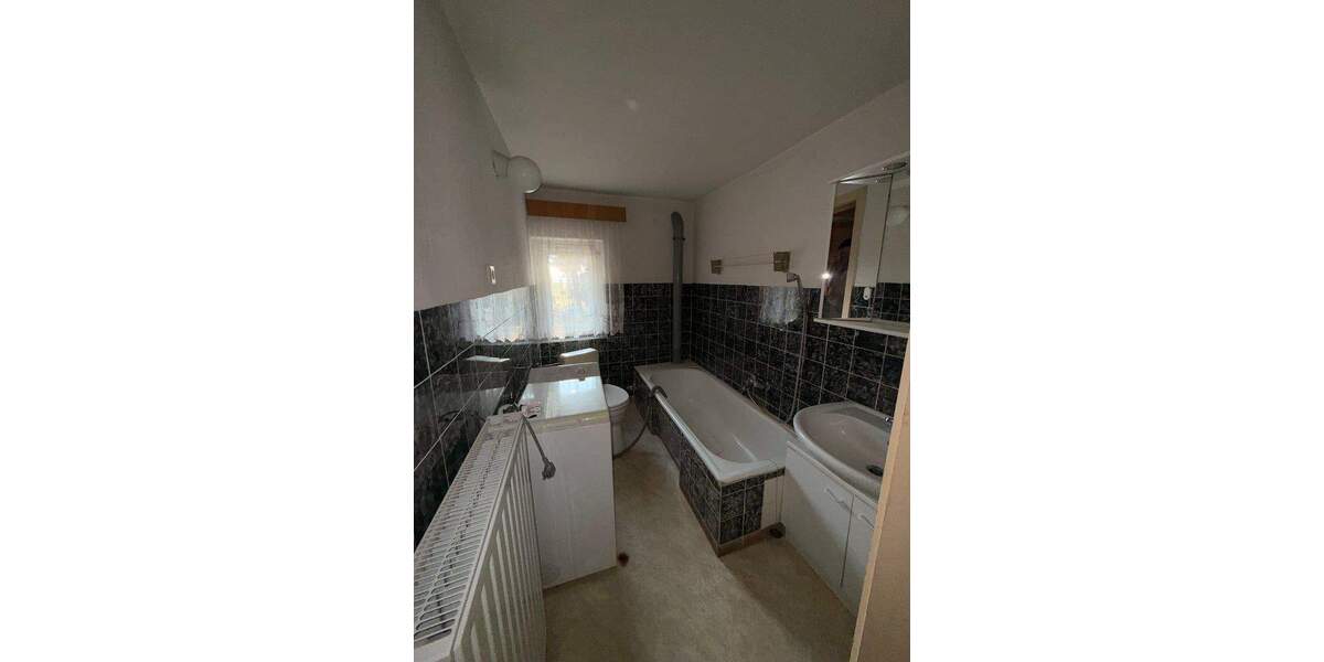 Mehrfamilienhaus, Wohnhaus Heideblick Goßmar - 7 Zimmer, 228 m&sup2;, 188.000&euro; | Angebot:25780847