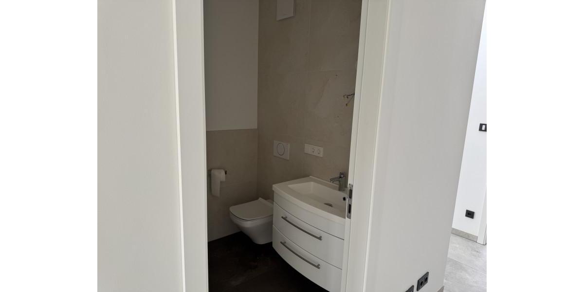 Etagenwohnung Cottbus - 3 Zimmer, 138 m&sup2;, 1.938&euro; | Angebot:26632400