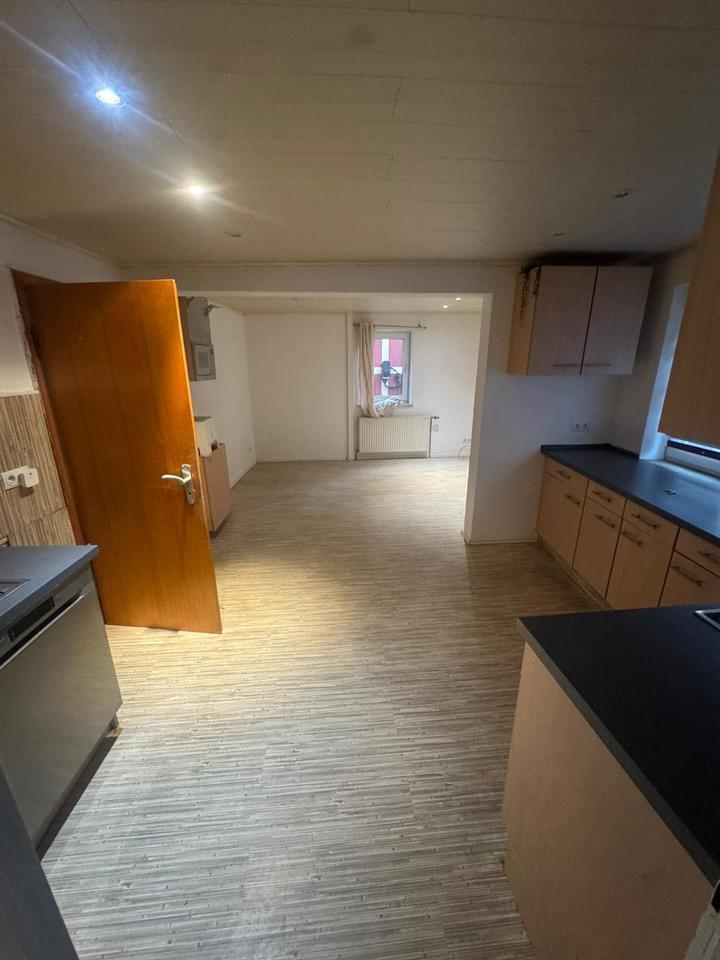 Einzimmer Wohnung in Mengeringhausen zimmer