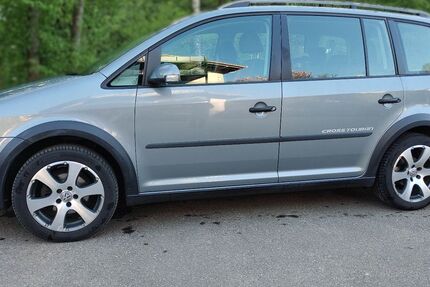 VW Touran 211.300 km 4.800 &euro; Elzach 79215