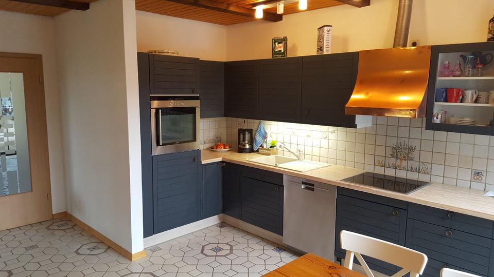 Erdgeschoßwohnung Mittelangeln - 6 Zimmer, 250 m&sup2;, 1.350&euro; | Angebot:25292754