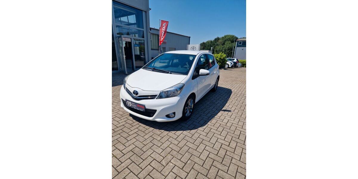 Toyota Yaris 194.450 km 4.200 &euro; Ratingen 40882