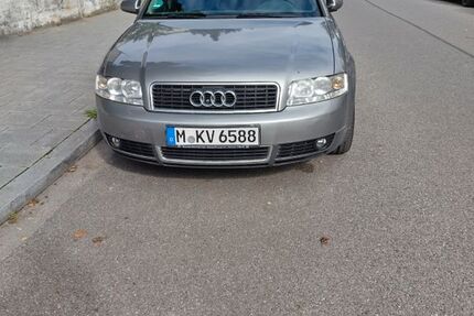 Audi A4 254.000 km 1.000 € MÜNCHEN 81373