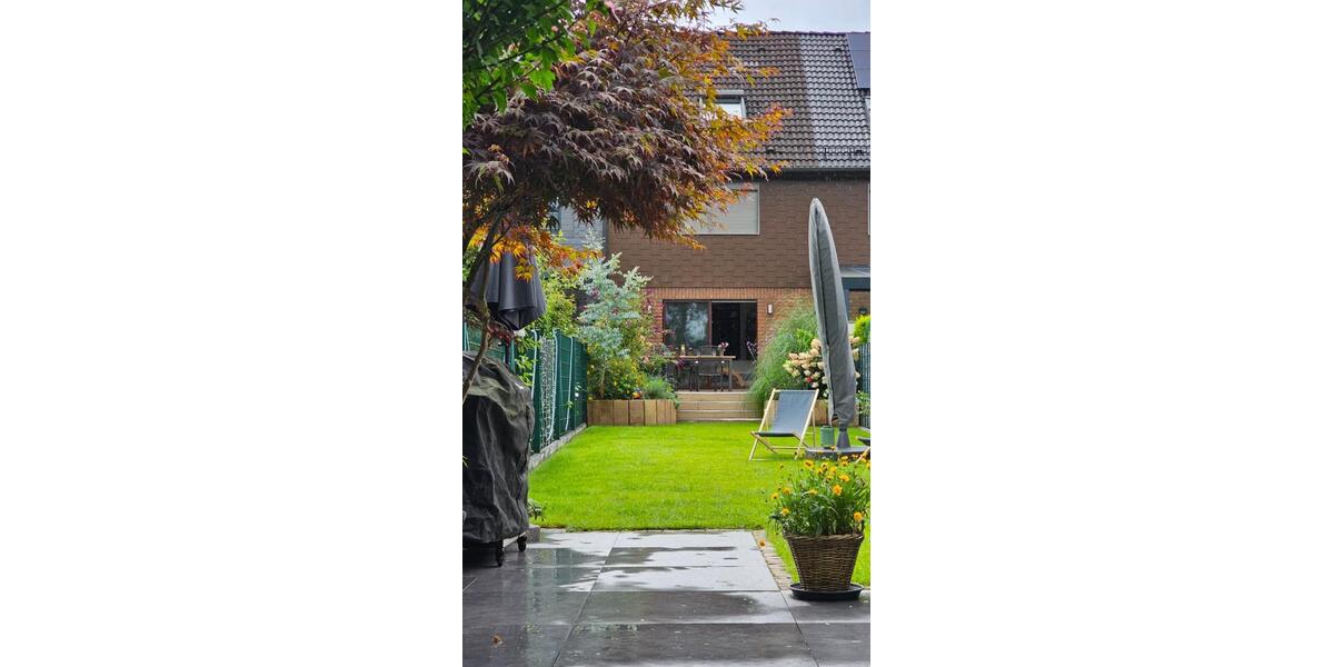 Reihenhaus Oberhausen Biefang - 4 Zimmer, 130 m&sup2;, 489.000&euro; | Angebot:27426364