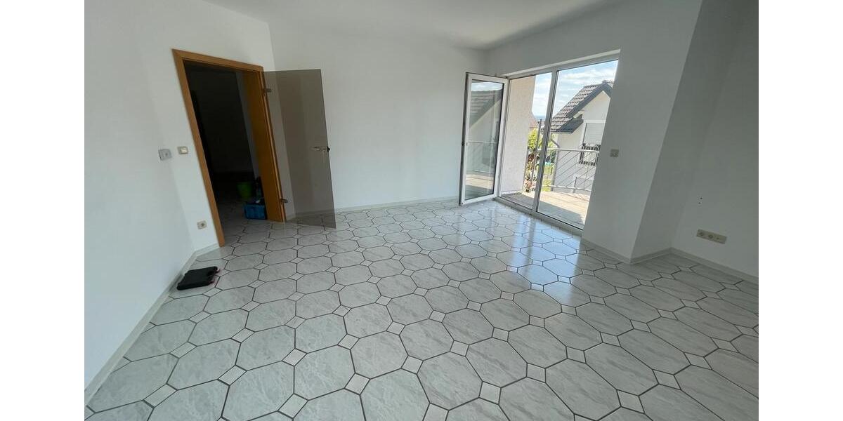 Etagenwohnung Runkel - 3 Zimmer, 78 m&sup2;, 215.000&euro; | Angebot:27147906