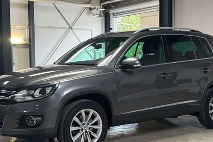 VW Tiguan 119.325 km 15.890 &euro; Bielefeld 33649