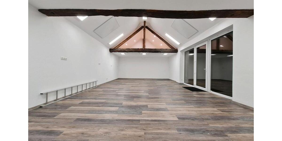 GewerbeflächeBüroPraxis mit 96m² extra Lagerfläche zimmer
