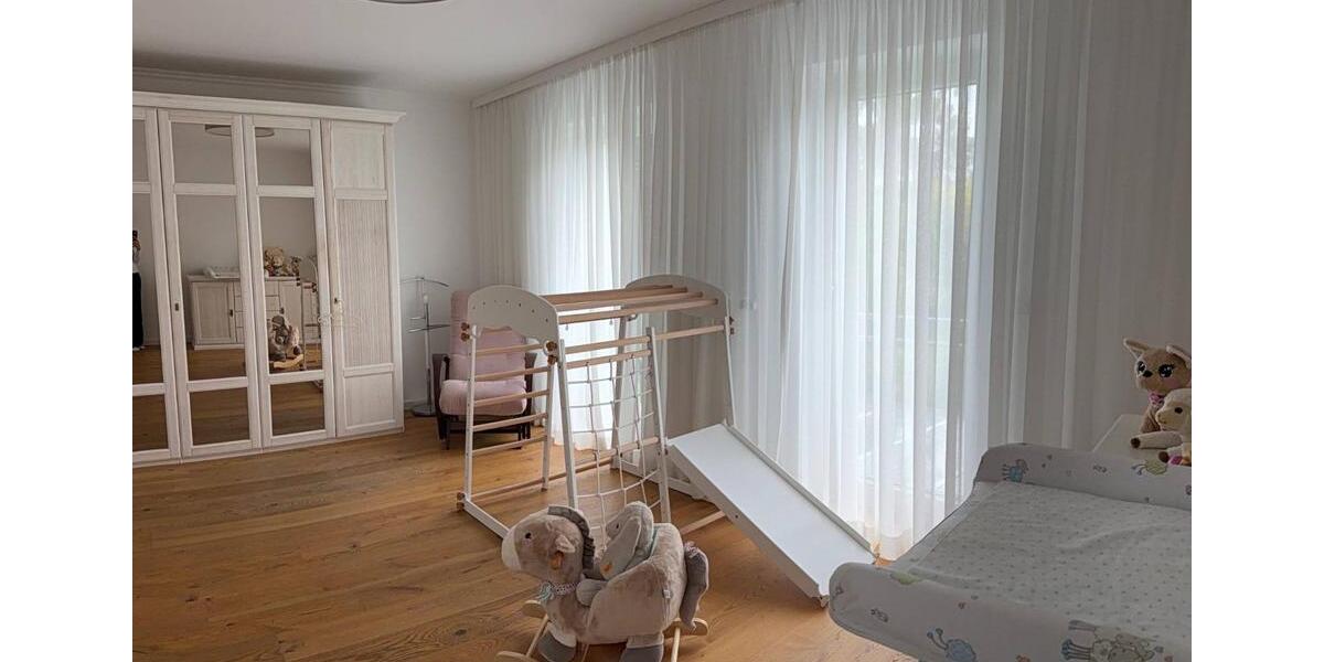 Reihenhaus München Trudering-Riem - 4 Zimmer, 170 m&sup2;, 4.500&euro; | Angebot:26675529
