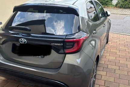 Toyota Yaris 33.000 km 18.900 &euro; Limburgerhof 67117