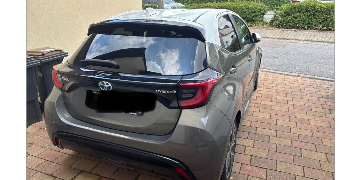 Toyota Yaris 33.000 km 18.900 &euro; Limburgerhof 67117