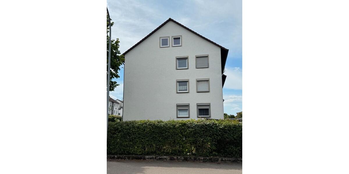 Dachgeschoßwohnung Schwäbisch Hall - 3 Zimmer, 85 m&sup2;, 900&euro; | Angebot:26632648