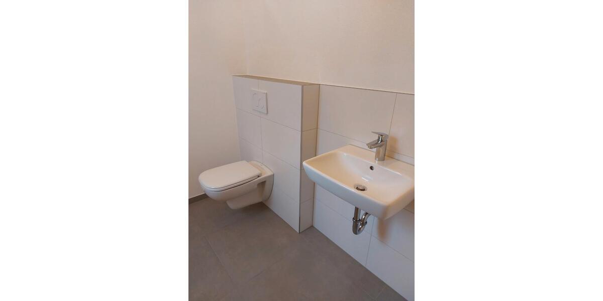 Etagenwohnung Landau an der Isar - 3 Zimmer, 83 m&sup2;, 350.000&euro; | Angebot:26057955