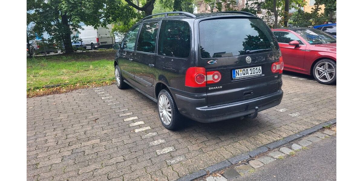 VW Sharan 226.000 km 2.200 € Nürnberg 90461