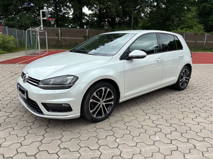 VW Golf 134.500 km 9.999 € Hasbergen 49205