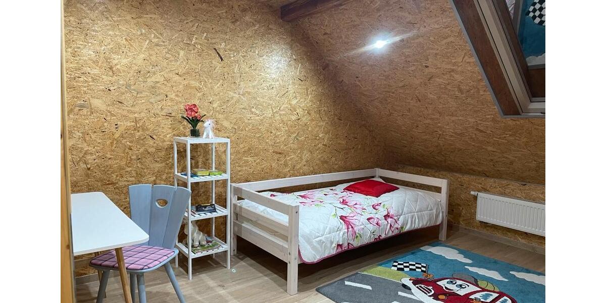 Wohnen auf Zeit Gochsheim - 4 Zimmer, 115 m&sup2;, 120&euro; | Angebot:23546595