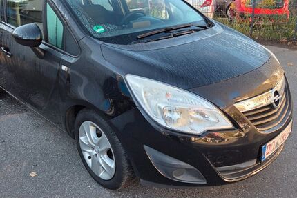 Opel Meriva 136.000 km 3.999 &euro; Dortmund 44147