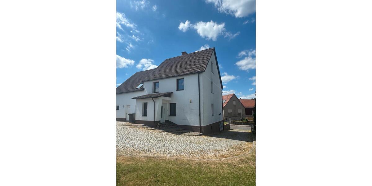 Einfamilienhaus Döbeln - 8 Zimmer, 249 m&sup2;, 519.000&euro; | Angebot:26950375