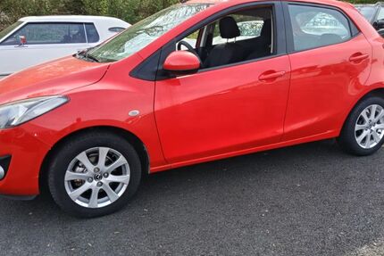 Mazda 2 108.000 km 6.990 &euro; Recklinghausen 45659
