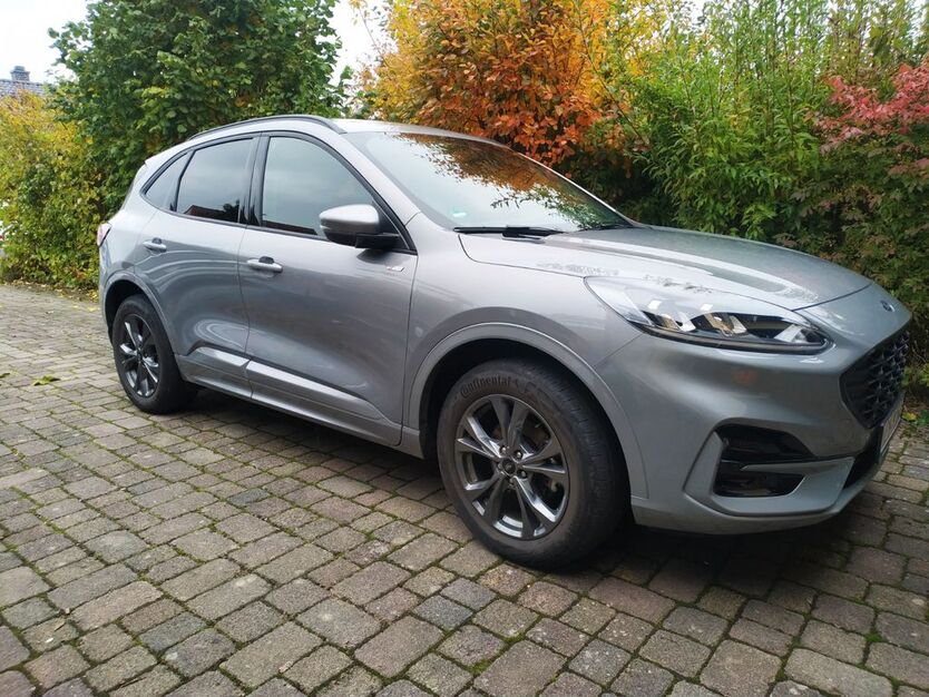 Ford Kuga 55.000 km 25.499 € Waldershof 95679