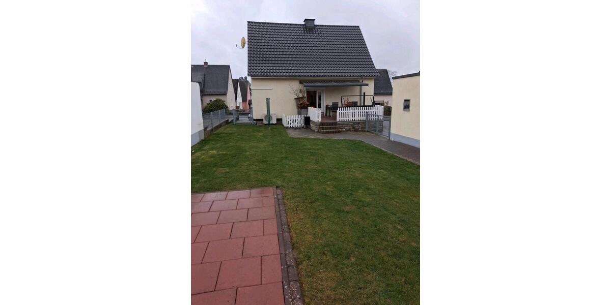 Einfamilienhaus Kastellaun - 4 Zimmer, 115 m&sup2;, 399.000&euro; | Angebot:25512711