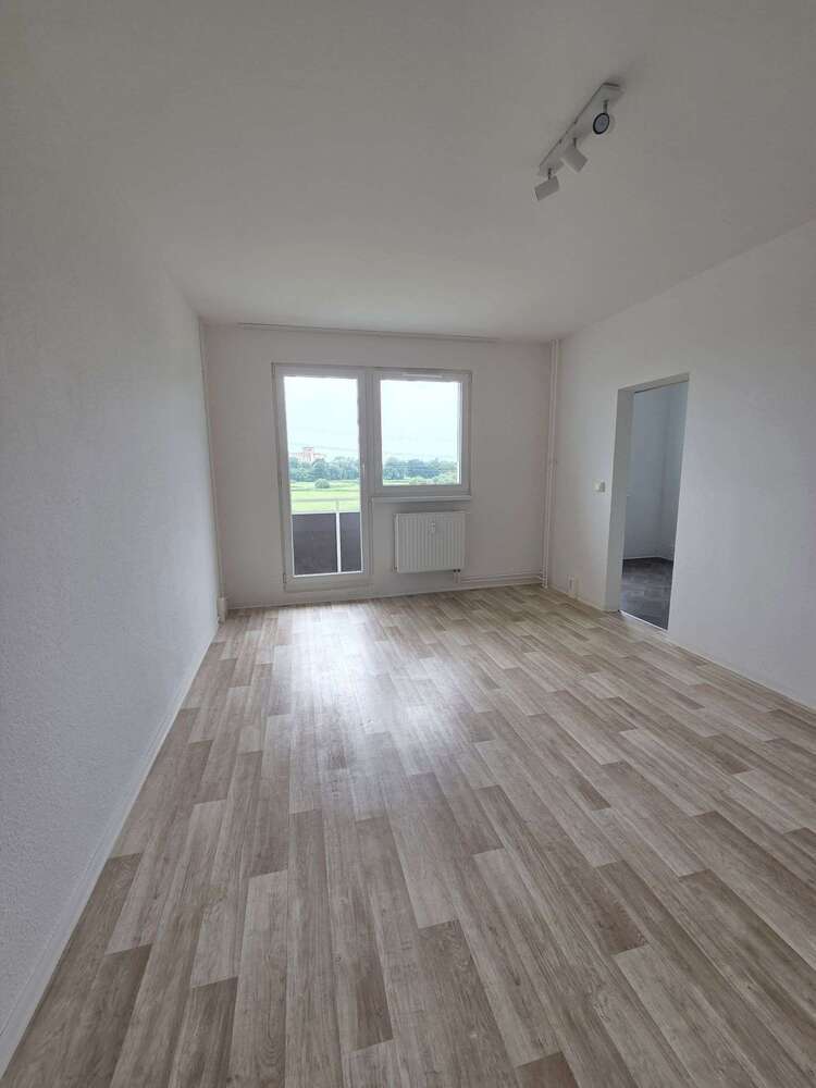 Wohnung zum Mieten in Schwerin 349 € 47 m²