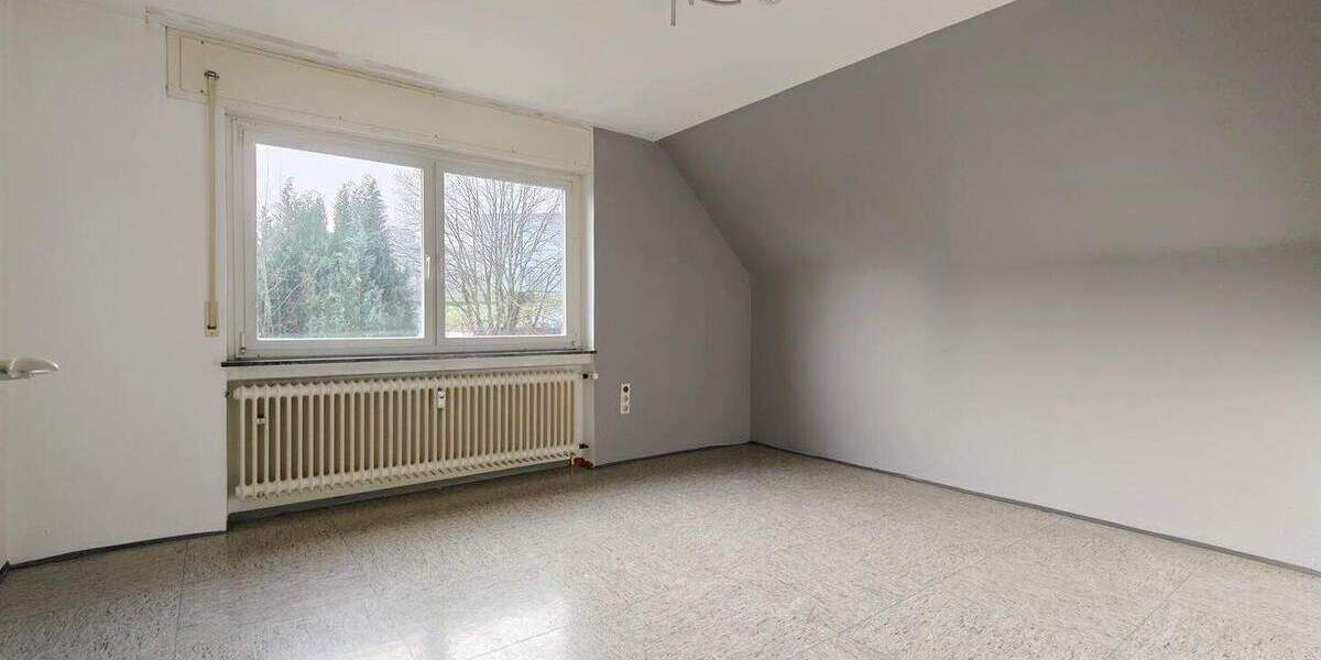 Etagenwohnung Oberndorf am Neckar Lindenhof - 2 Zimmer, 53 m&sup2;, 89.000&euro; | Angebot:26759088