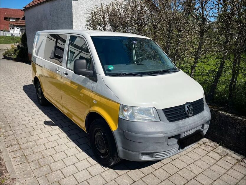 VW T5 Transporter 260.000 km 7.750 € Lauf 77886