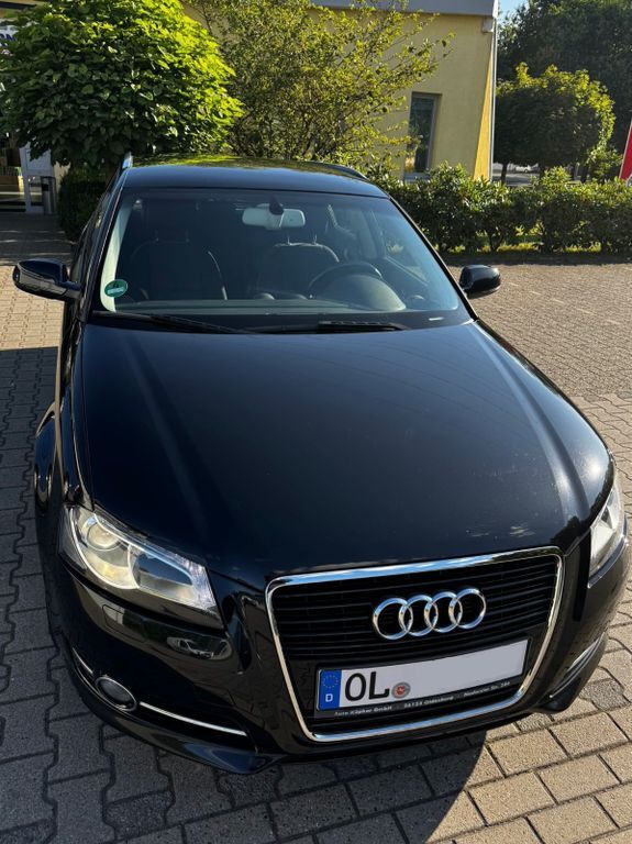 Audi A3 99.616 km 8.400 € Oldenburg 26125