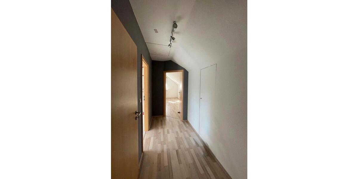 Einfamilienhaus Duderstadt - 8 Zimmer, 125 m&sup2;, 279.000&euro; | Angebot:27084824